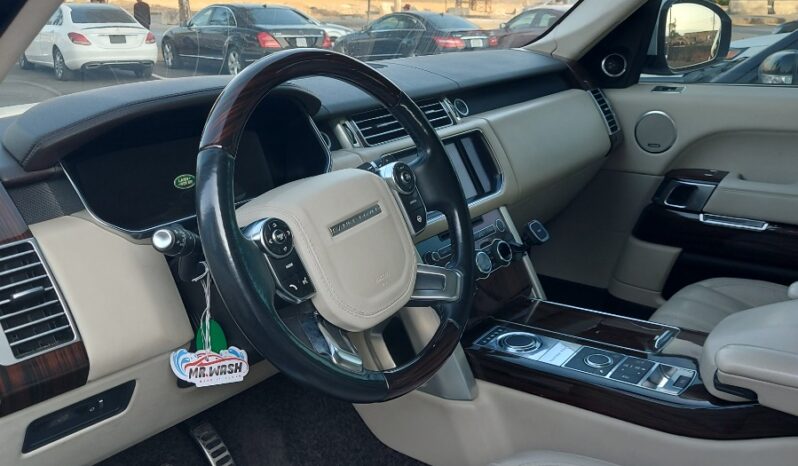 
								 مستعمل لاند روفر – Land Rover فوغ – Range Rover Vogue ممتلئ									