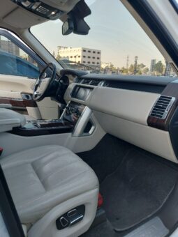 
										 مستعمل لاند روفر – Land Rover فوغ – Range Rover Vogue ممتلئ									