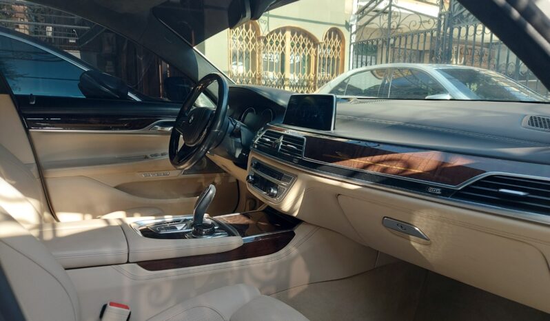 
								 مستعمل بي ام دابيليو – BMW 750 ممتلئ									