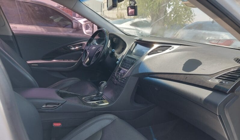 
								 مستعمل هيونداي – Hyundai ازيرا – Azera ممتلئ									