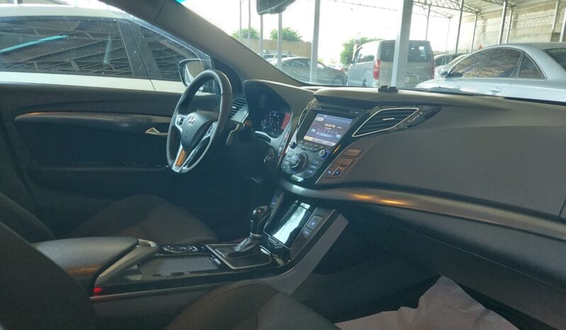 
								 مستعمل هيونداي – Hyundai i40 ممتلئ									