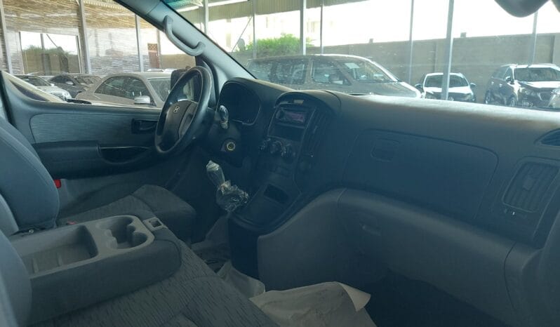 
								 مستعمل هيونداي – Hyundai فان – H1 ممتلئ									