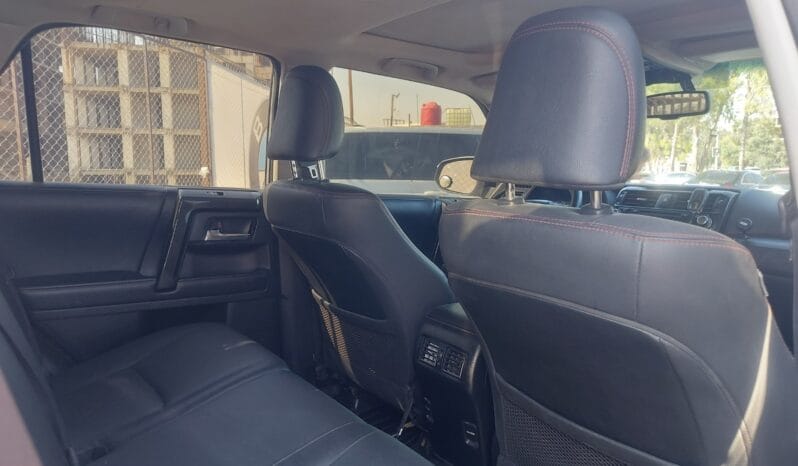 
								 مستعمل تويوتا – Toyota رانر 4 – Runner 4 ممتلئ									