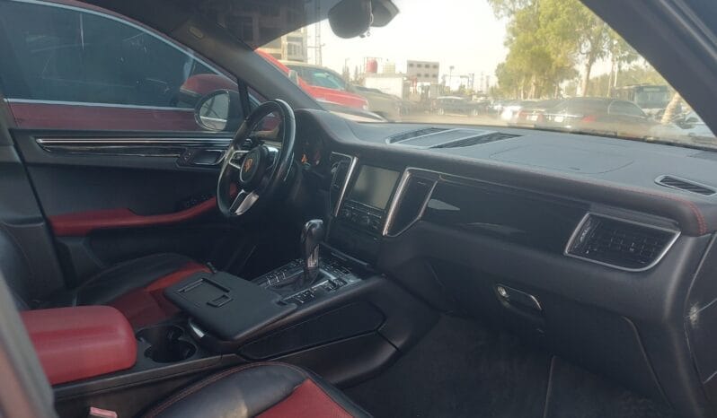 
								 مستعمل بورش – Porsche ماكان – Macan ممتلئ									