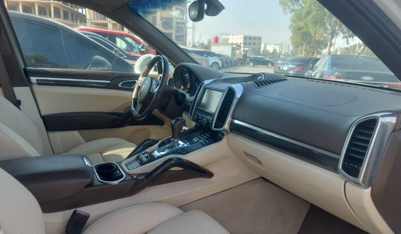 
								 مستعمل بورش – Porsche كايين – Cayenne ممتلئ									