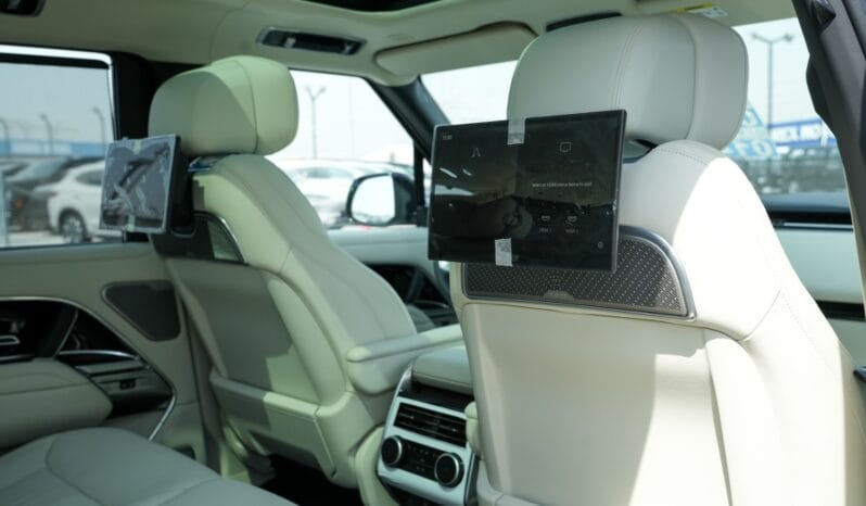
								 جديد لاند روفر – Land Rover فوغ – Range Rover Vogue ممتلئ									