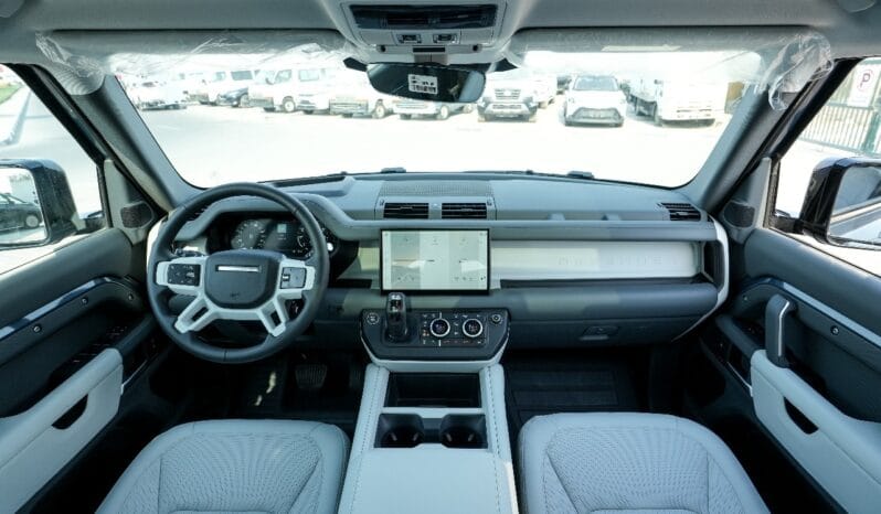 
								 جديد لاند روفر – Land Rover ديفيندر – Defender ممتلئ									