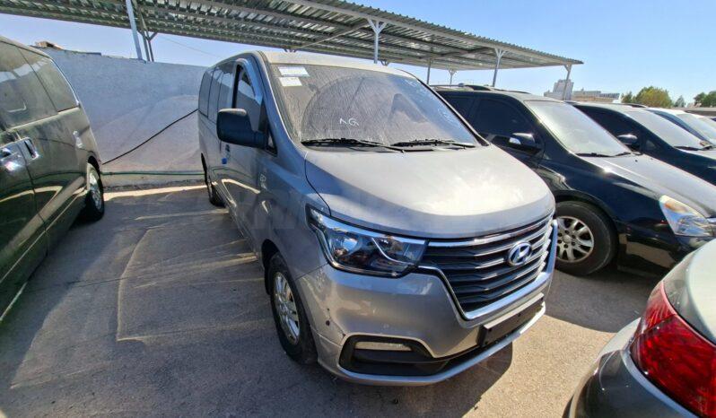 
								 مستعمل هيونداي – Hyundai فان – H1 ممتلئ									