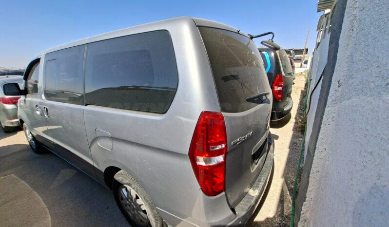 
								 مستعمل هيونداي – Hyundai فان – H1 ممتلئ									