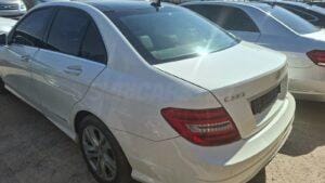 مستعمل مرسيدس بينز – Mercedes benz E220