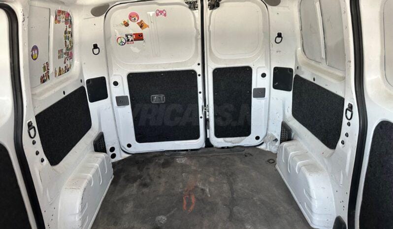 
								 مستعمل نيسان – Nissan NV300 ممتلئ									