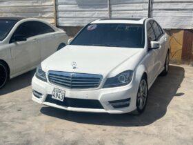 مستعمل مرسيدس بينز – Mercedes benz C 220