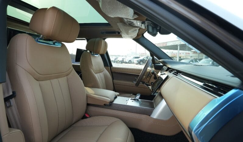 
								 جديد لاند روفر – Land Rover فوغ – Range Rover Vogue ممتلئ									