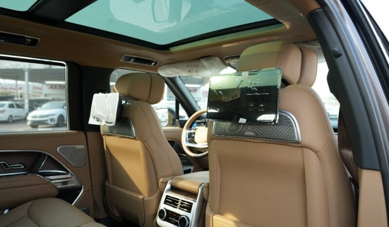 
								 جديد لاند روفر – Land Rover فوغ – Range Rover Vogue ممتلئ									