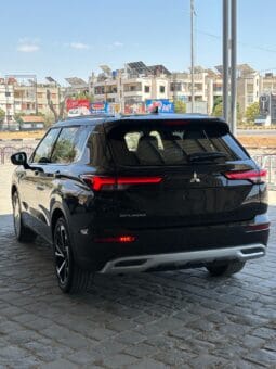 ميتسوبيشي – Mitsubishi Outlander