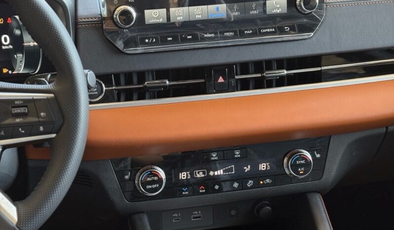 
								 ميتسوبيشي – Mitsubishi Outlander ممتلئ									
