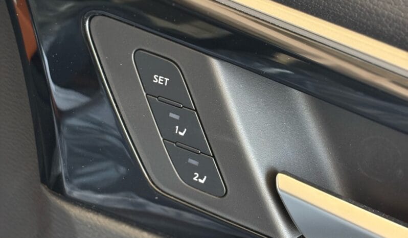 
								 ميتسوبيشي – Mitsubishi Outlander ممتلئ									
