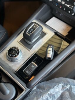 
										 ميتسوبيشي – Mitsubishi Outlander ممتلئ									