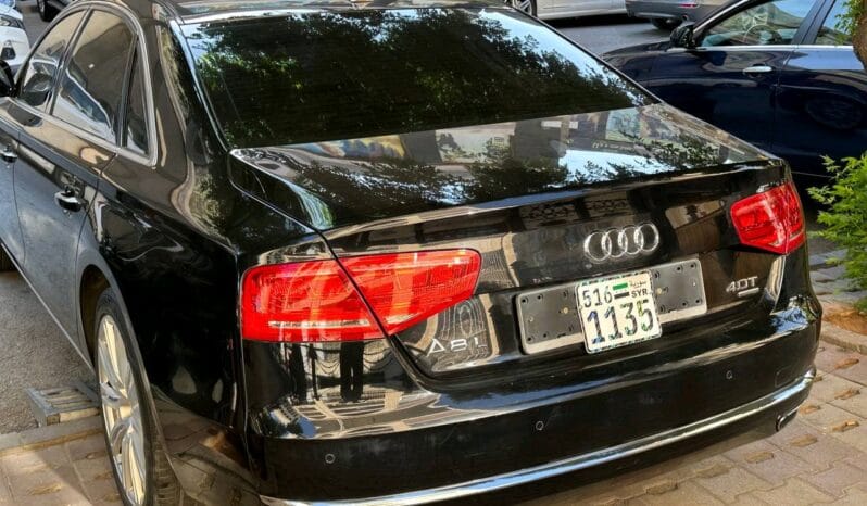 
								 اودي – Audi A8 ممتلئ									