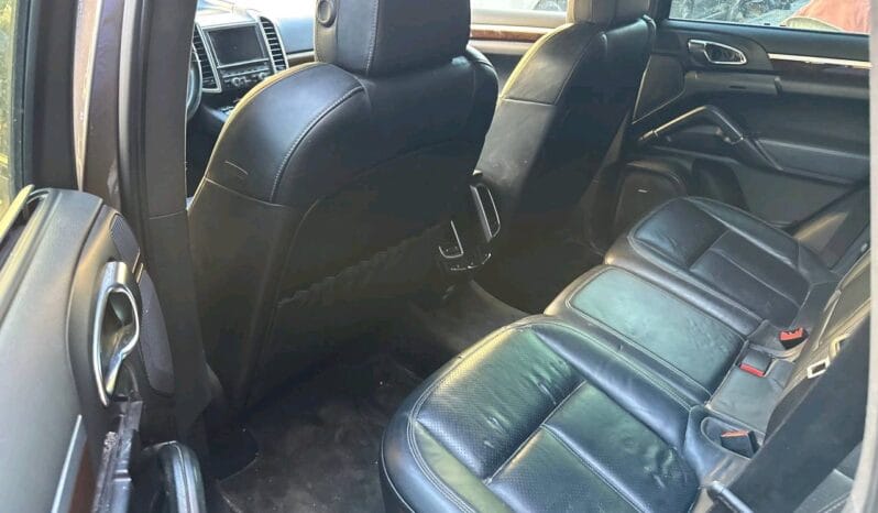 
								 بورش – Porsche كايين – Cayenne ممتلئ									