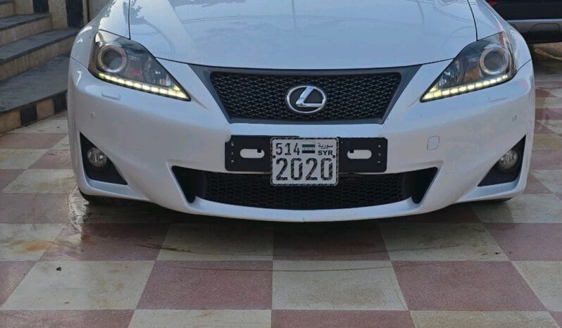 
								 ليكسوس – Lexus Series IS ممتلئ									