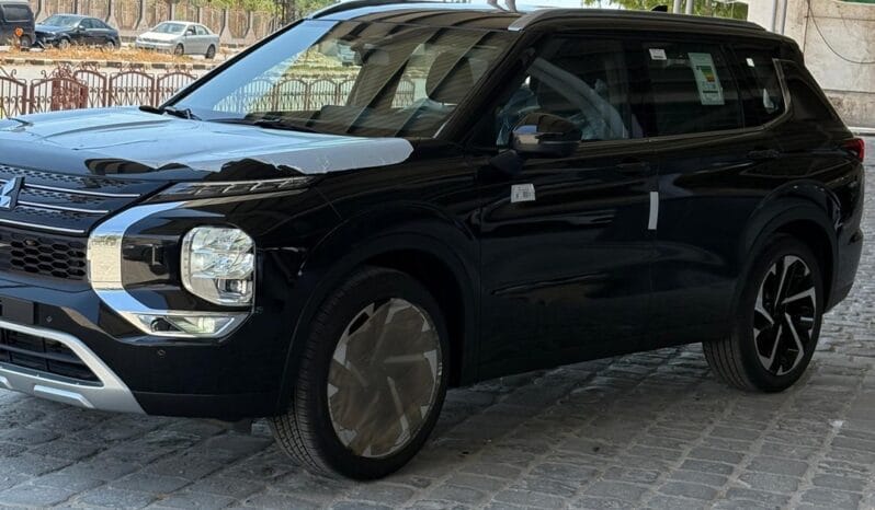 
								 ميتسوبيشي – Mitsubishi Outlander ممتلئ									