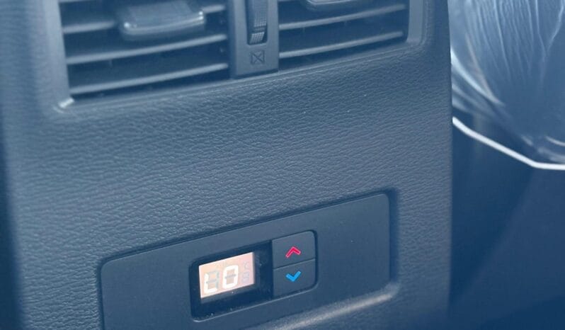 
								 ميتسوبيشي – Mitsubishi Outlander ممتلئ									