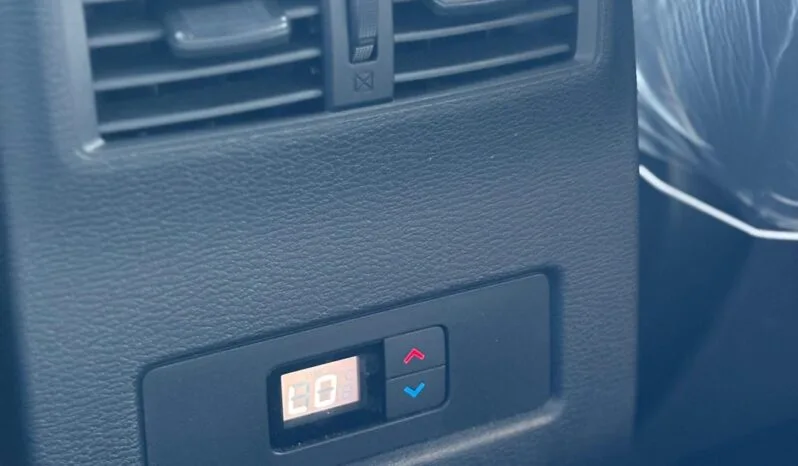 
								 ميتسوبيشي – Mitsubishi Outlander ممتلئ									