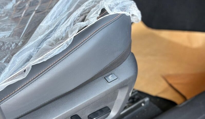 
								 ميتسوبيشي – Mitsubishi Outlander ممتلئ									