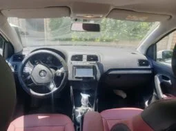
										 فولكس فاكن – Volkswagen بولو – Polo ممتلئ									