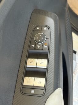 
										 ميتسوبيشي – Mitsubishi Outlander ممتلئ									