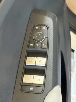 
										 ميتسوبيشي – Mitsubishi Outlander ممتلئ									