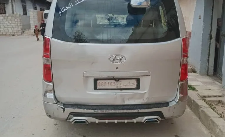 
								 هيونداي – Hyundai فان – H1 ممتلئ									