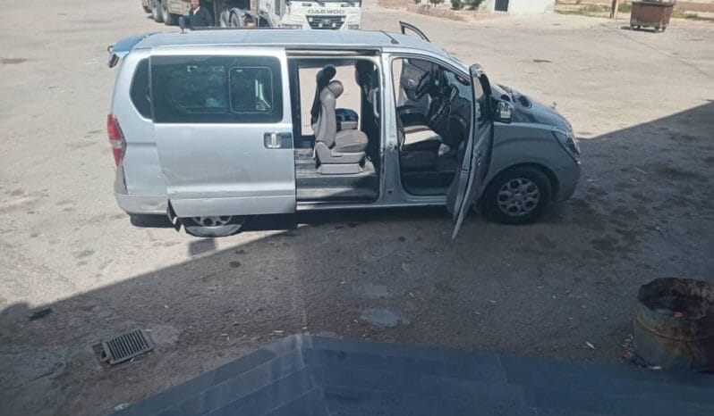 
								 هيونداي – Hyundai فان – H1 ممتلئ									
