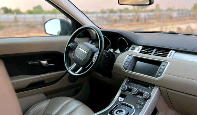 
								 لاند روفر – Land Rover ايفوك – Range Rover Evoque ممتلئ									