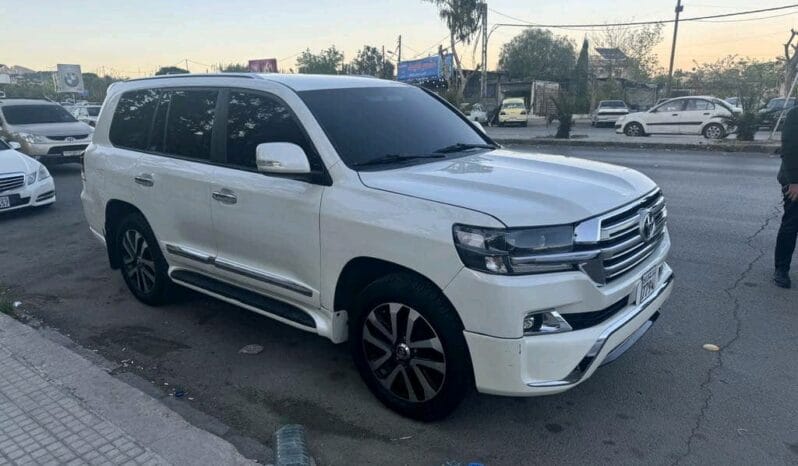
								 تويوتا – Toyota لاند كروزر – Land Cruiser ممتلئ									
