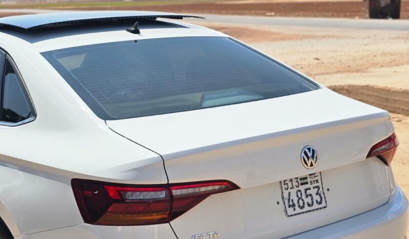 
								 فولكس فاكن – Volkswagen جيتا – Jetta ممتلئ									