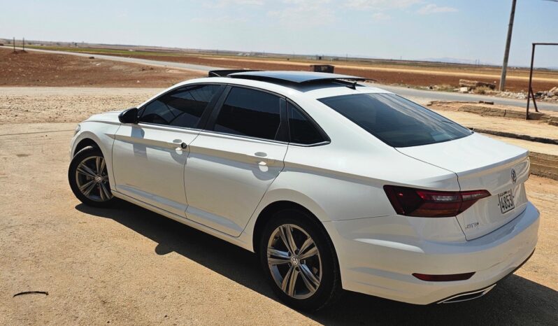 
								 فولكس فاكن – Volkswagen جيتا – Jetta ممتلئ									