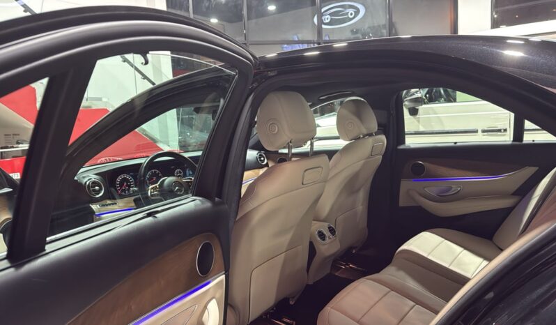 
								 مرسيدس بينز – Mercedes benz E300 ممتلئ									