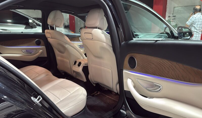 
								 مرسيدس بينز – Mercedes benz E300 ممتلئ									