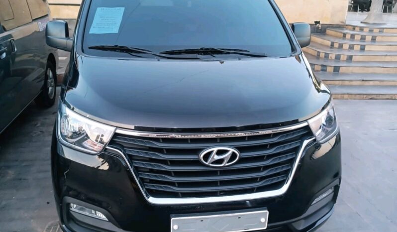 
								 هيونداي – Hyundai فان – H1 ممتلئ									