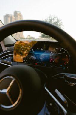 مرسيدس بينز – Mercedes benz E200