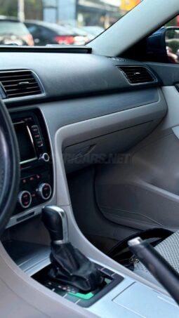 
										 فولكس فاكن – Volkswagen باسات – Passat ممتلئ									
