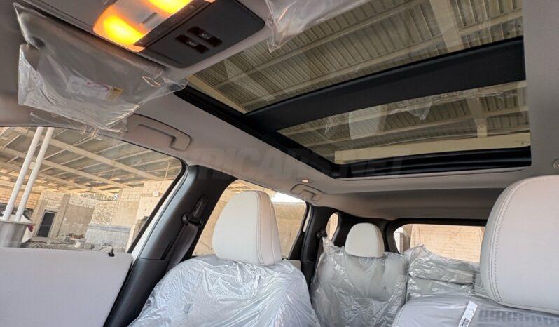 
								 ميتسوبيشي – Mitsubishi Outlander ممتلئ									