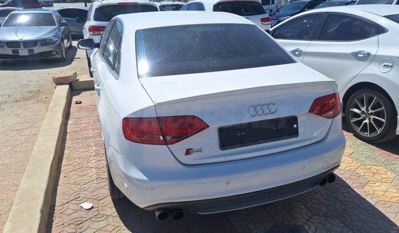 
								 اودي – Audi A4 ممتلئ									