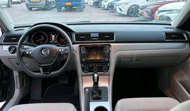
								 فولكس فاكن – Volkswagen باسات – Passat ممتلئ									