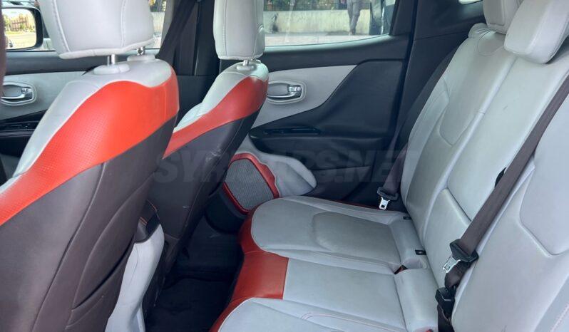 
								 جيب – Jeep Renegade ممتلئ									