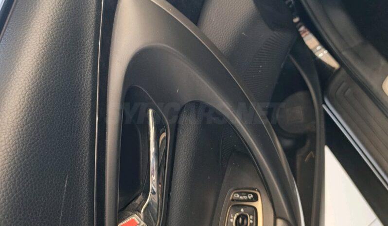 
								 هيونداي – Hyundai ازيرا – Azera ممتلئ									