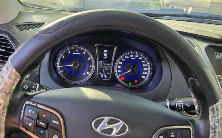 
								 هيونداي – Hyundai ازيرا – Azera ممتلئ									