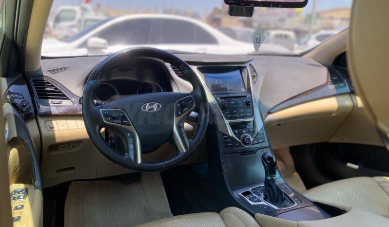 
								 هيونداي – Hyundai ازيرا – Azera ممتلئ									